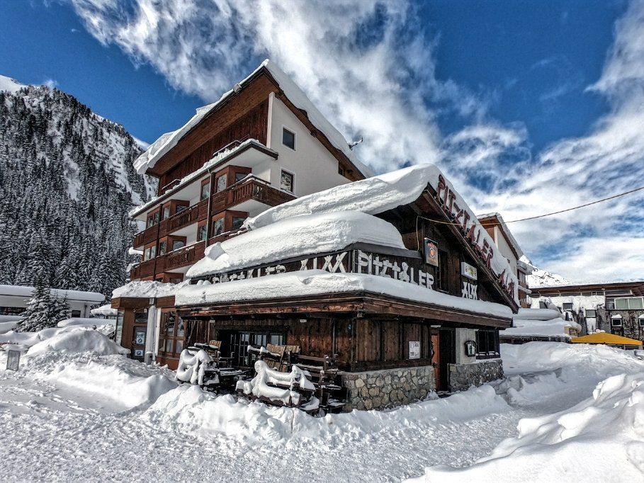 Silvesterurlaub im Pitztal 2026/27 im Alpine B&B in St. Leonhard