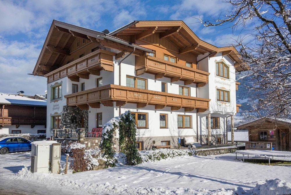 Skireise zum Jahreswechsel 2026/27 im Gästehaus Schneeberger in Mayrhofen