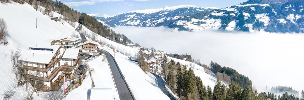 Silvesterurlaub in den Alpen 2026/27 im Gasthof Berghof in Hippach