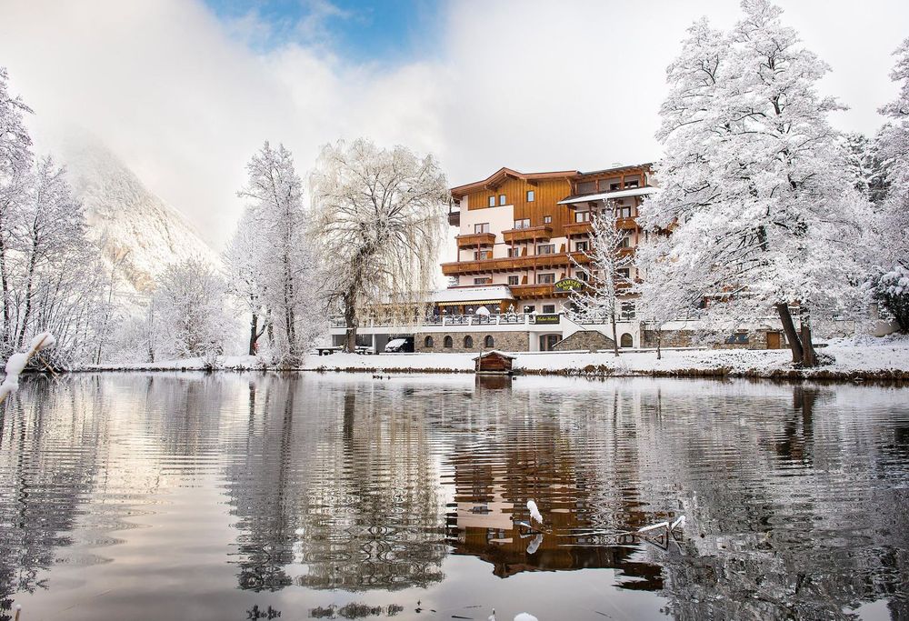 Silvesterurlaub mit Skipass 2026/27 im Hotel Tramser Hof in Landeck