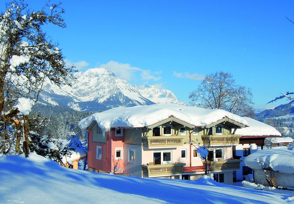 Silvesterurlaub in den Alpen 2026/27 im Landhaus Strasser in Söll